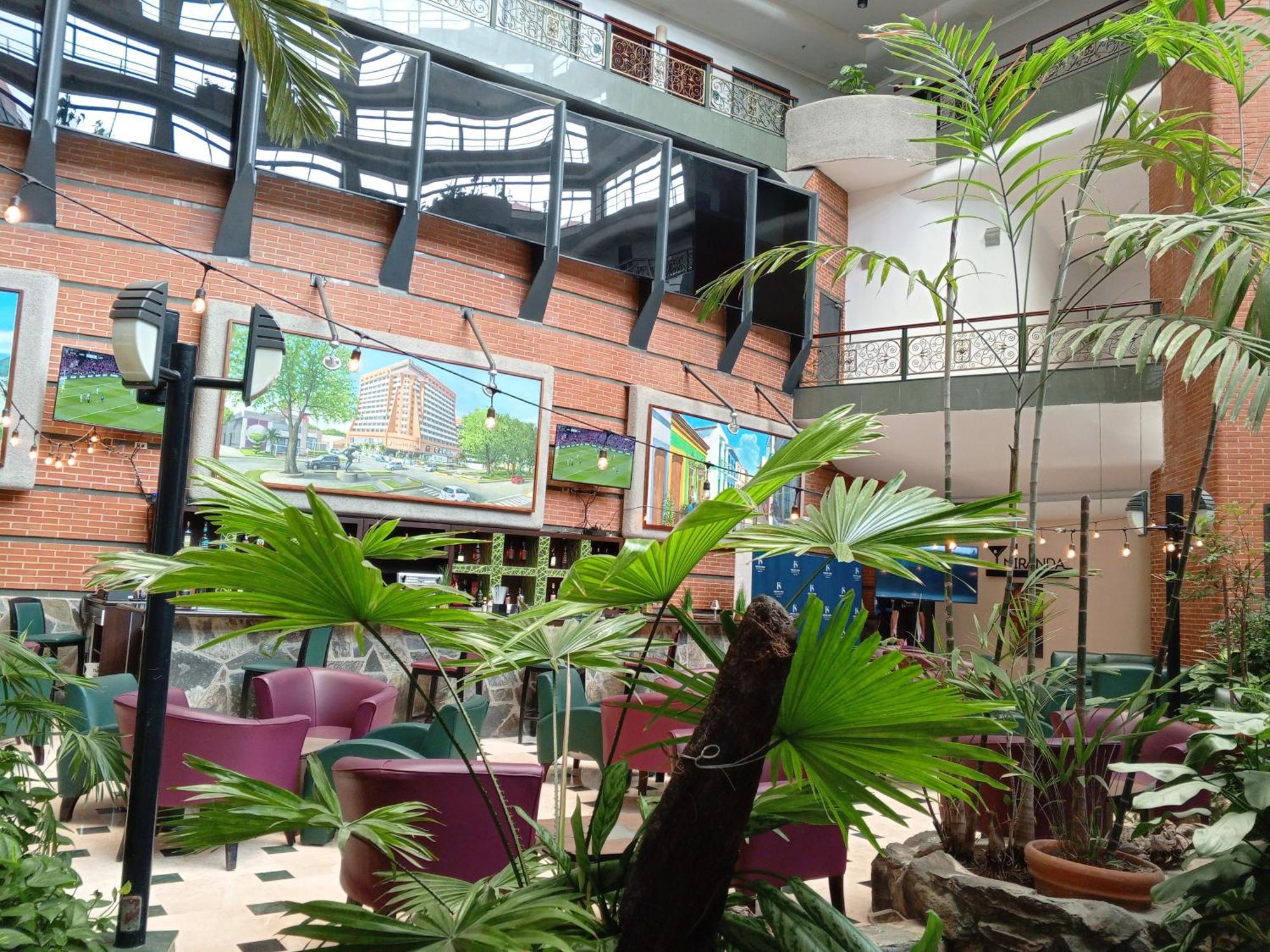 Executive Suites วาเลนเซีย ภายนอก รูปภาพ