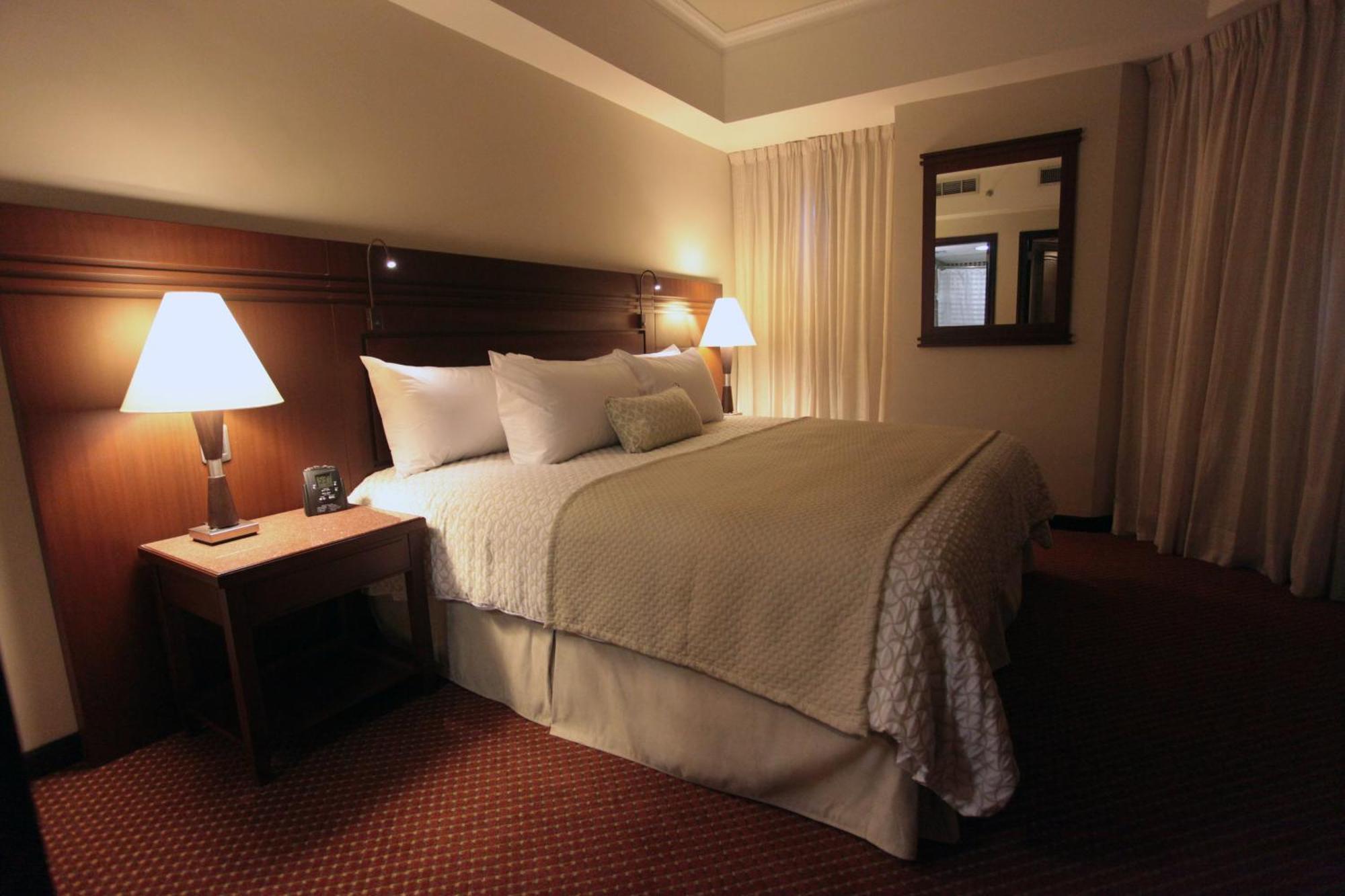 Executive Suites วาเลนเซีย ภายนอก รูปภาพ
